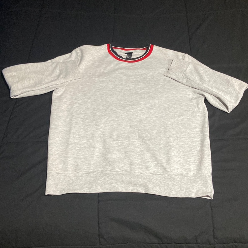 NEW H&M crew neck